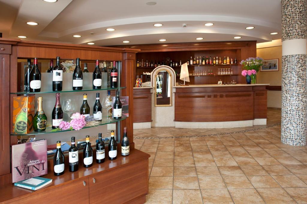 Wine Hotel Munin Canale Exteriör bild